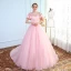 Simple Rougissant Rose Transparentes Robe De Mariée 2018 Robe Boule Encolure Dégagée Manches Courtes Dos Nu Volants Chapel Train