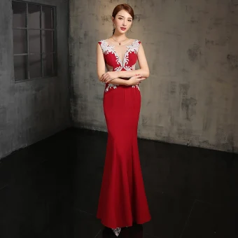 Modern Fashion Red Evening Dresses 2017 Trumpet Mermaid V Neck Sleeveless Glitter Rhinestone Floor Length Long Ruffle Backless Pierced Formal Dresses