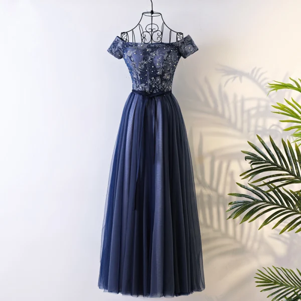 Chic / Belle Bleu Marine Robe De Bal 2017 Princesse De l'épaule Manches Courtes En Dentelle Faux Diamant Ceinture Longue Volants Dos Nu Robe De Ceremonie