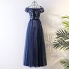 Chic / Beautiful Navy Blue Prom Dresses 2017 A-Line / Princess Off-The-Shoulder Short Sleeve Lace Rhinestone Sash Floor-Length / Long Ruffle Backless Formal Dresses