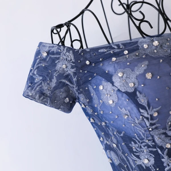 Chic / Belle Bleu Marine Robe De Bal 2017 Princesse De l'épaule Manches Courtes En Dentelle Faux Diamant Ceinture Longue Volants Dos Nu Robe De Ceremonie