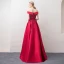 Schöne Burgunderrot Abendkleider 2018 A Linie Off Shoulder Kurze Ärmel Applikationen Mit Spitze Perle Strass Sweep / Pinsel Zug Rüschen Rückenfreies Festliche Kleider
