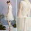 Modern / Fashion Champagne Spotted Homecoming Graduation Dresses 2018 A-Line / Princess High Neck 3/4 Sleeve Appliques Lace Knee-Length Ruffle Backless Formal Dresses
