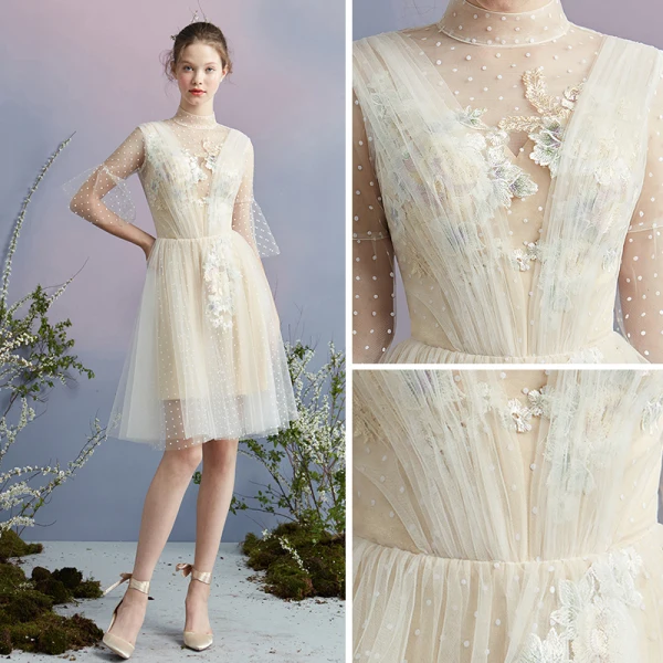 Modern / Fashion Champagne Spotted Homecoming Graduation Dresses 2018 A-Line / Princess High Neck 3/4 Sleeve Appliques Lace Knee-Length Ruffle Backless Formal Dresses