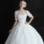Chic / Belle Salle Robe De Mariée 2017 En Dentelle Appliques Perle Paillettes Encolure Dégagée Manches Courtes Dos Nu Longue Blanche Robe Boule