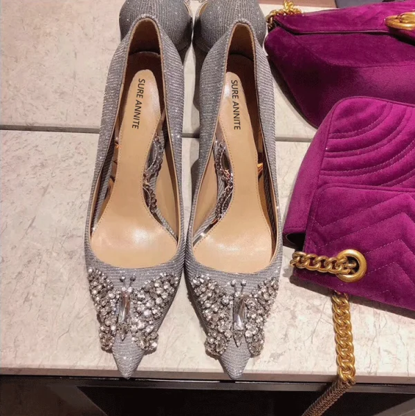 Charming Silver Glitter Wedding Shoes 2020 Leather Rhinestone Butterfly 8 cm Stiletto Heels Pointed Toe Wedding Pumps