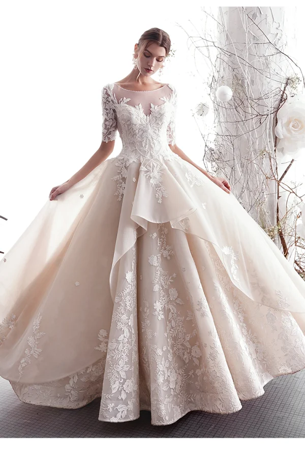 Luxury / Gorgeous Champagne Wedding Dresses 2019 A-Line / Princess Scoop Neck Beading Lace Flower 1/2 Sleeves Backless Floor-Length / Long