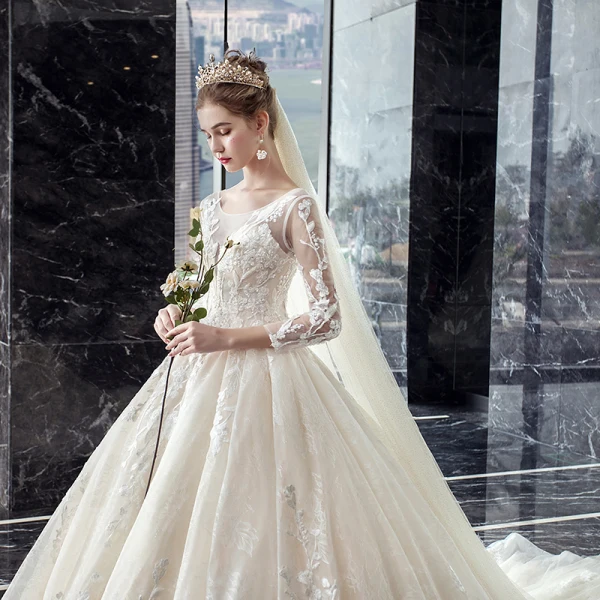 Eleganta Elfenben Bröllopsklänningar 2019 Prinsessa Urringning Beading Paljetter Spets Blomma 3/4 ärm Halterneck Royal Train