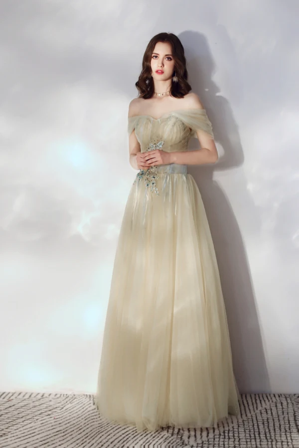 Chic / Beautiful Beige Evening Dresses 2019 A-Line / Princess Off-The-Shoulder Beading Lace Flower Sleeveless Backless Floor-Length / Long Formal Dresses