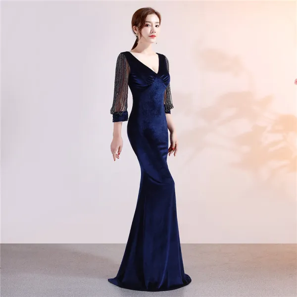 Chic Couleur Unie Bleu Marine Robe De Soirée 2019 Trompette / Sirène Daim V-Cou Perlage Gland 3/4 Manches Longue Robe De Ceremonie
