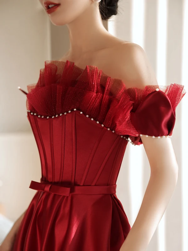 Charmant Bordeaux Robe De Bal 2021 Princesse Perle De l'épaule Sans Manches Dos Nu Longue Promo Robe De Ceremonie