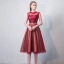 Chic / Beautiful Burgundy Homecoming Graduation Dresses 2018 A-Line / Princess Lace Sequins Sash Scoop Neck Sleeveless Knee-Length Formal Dresses