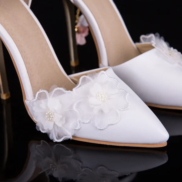 Chic / Beautiful White Wedding Shoes 2019 Pearl Ankle Strap Appliques 9 cm Pointed Toe Stiletto Heels Wedding High Heels