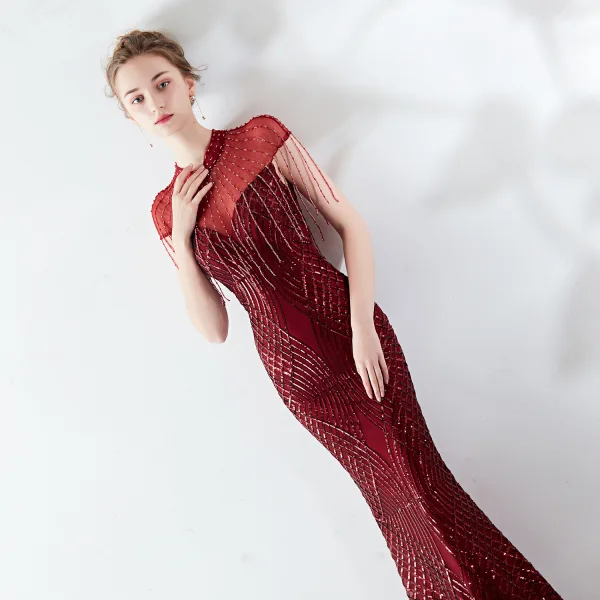 Classy Burgundy Evening Dresses 2019 Trumpet / Mermaid Scoop Neck Beading Tassel Sequins Short Sleeve Floor-Length / Long Formal Dresses