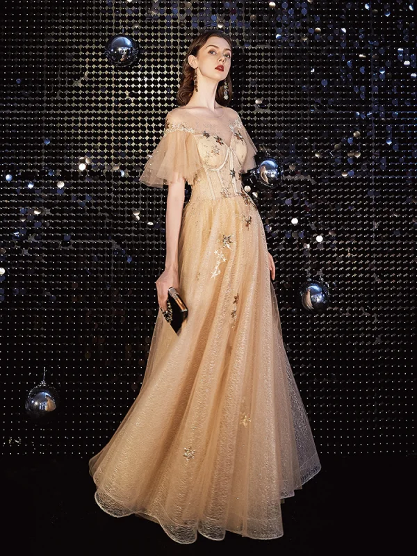 Charmant Doré Robe De Bal 2020 Princesse Encolure Dégagée En Dentelle Paillettes Étoile Faux Diamant Manches Courtes Dos Nu Longue Robe De Ceremonie