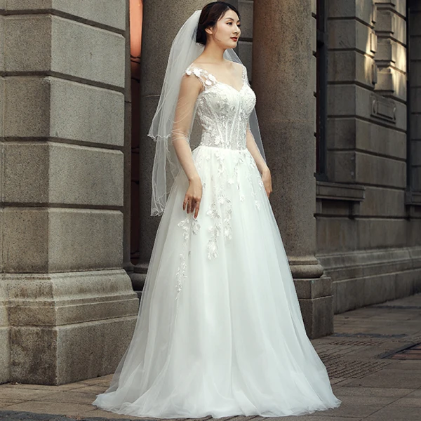 Chic / Belle Ivoire Robe De Mariée 2018 Princesse Appliques Encolure Dégagée Dos Nu Manches Longues Longue Mariage