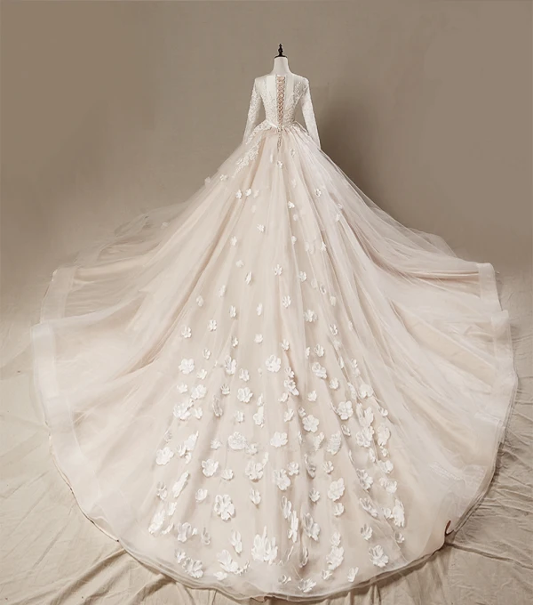 Chic / Beautiful Champagne Wedding Dresses 2018 Ball Gown Appliques Bow Scoop Neck Long Sleeve Royal Train Wedding
