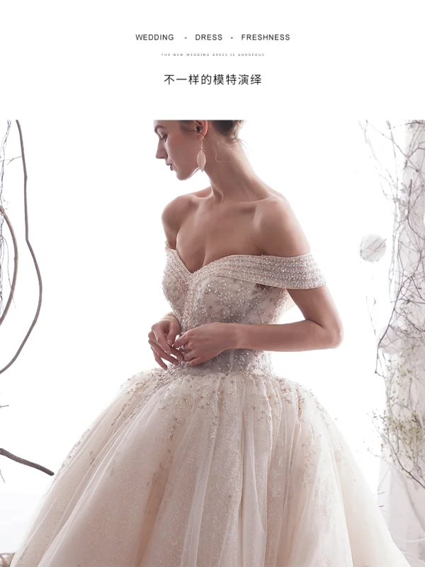Luxury / Gorgeous Ivory Wedding Dresses 2019 A-Line / Princess Off-The-Shoulder Beading Crystal Lace Flower Sleeveless Backless Cathedral Train