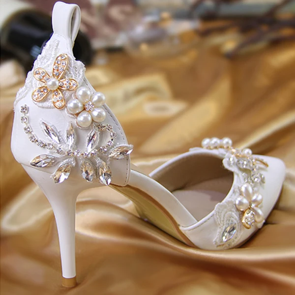 Charmant Ivory / Creme Brautschuhe 2020 Perle Strass Spitze Blumen 8 cm Stilettos Spitzschuh Hochzeit Hochhackige
