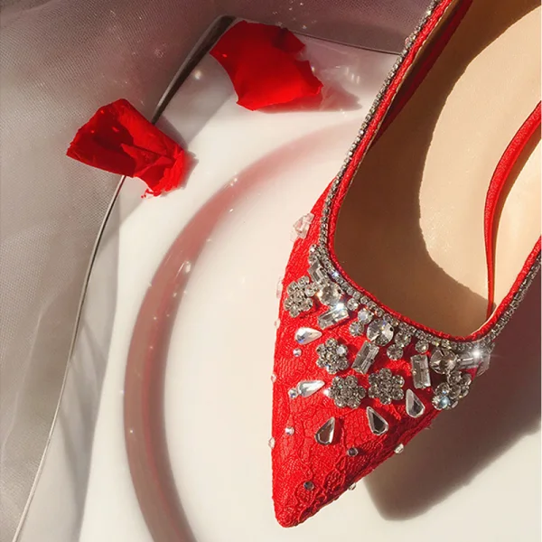 Sjarmerende Elfenben Brudesko 2020 Lær Blonder Rhinestone 7 cm Stiletthæler Spisse Bryllup Pumps