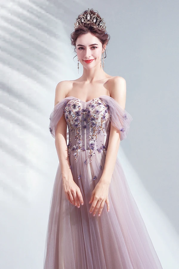 Schöne Violett Abendkleider 2020 A Linie Off Shoulder Perlenstickerei Applikationen Blumen Spitze Pailletten Ärmellos Rückenfreies Lange Festliche Kleider