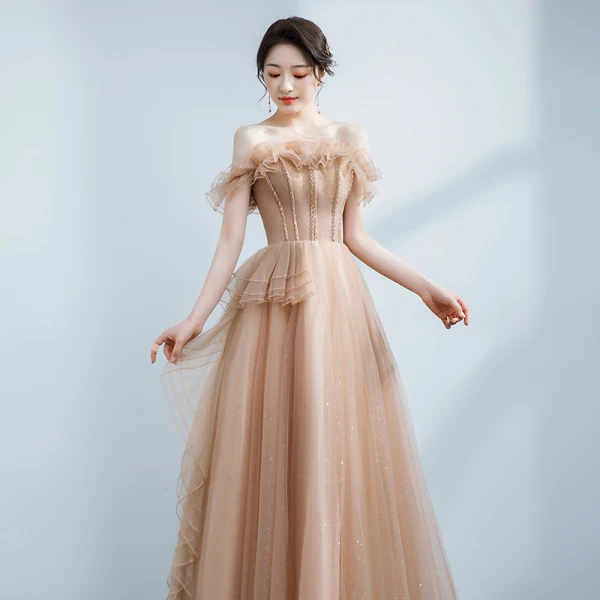 Edles Champagner Ballkleider 2021 A Linie Rüschen Off Shoulder Perlenstickerei Strass Ärmellos Rückenfreies Lange Festliche Kleider