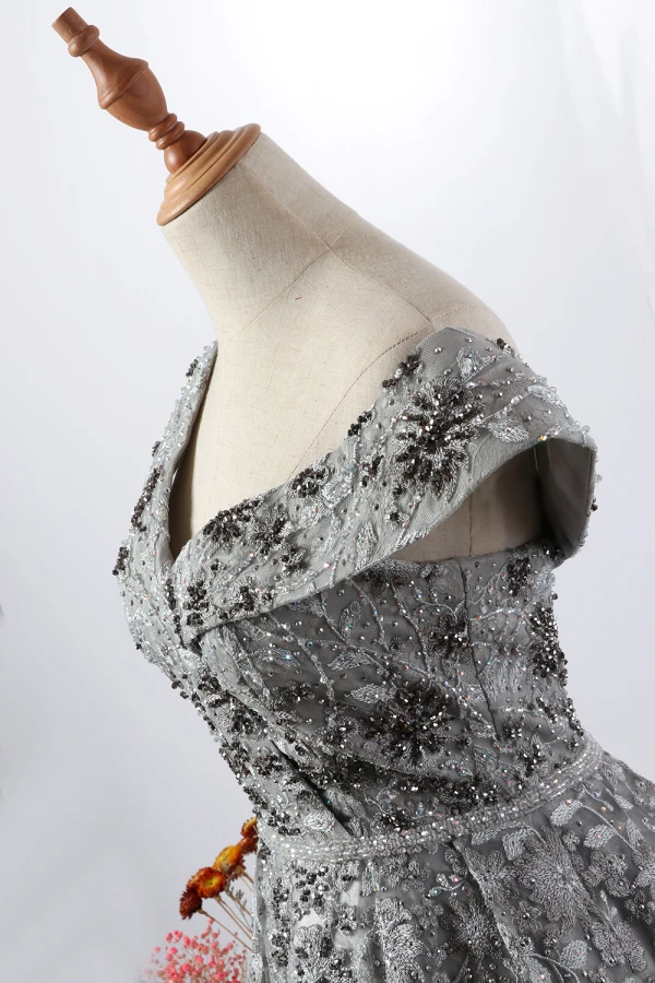 Luxury / Gorgeous Charming Grey Evening Dresses 2020 A-Line / Princess V-Neck Handmade Beading Crystal Rhinestone Lace Flower Sleeveless Backless Floor-Length / Long Formal Dresses