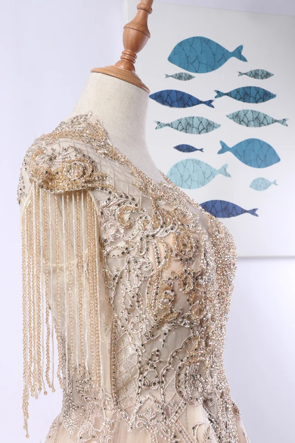 Luxe Élégant Beige Fait main Robe De Soirée 2020 Princesse U-Cou Perlage Gland Cristal Faux Diamant En Dentelle Fleur Sans Manches Dos Nu Train De Balayage Robe De Ceremonie