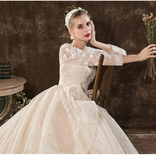 Elegant Ball Gown Champagne Empire Pregnant Wedding Dresses 2020 V-Neck Beading Sequins Lace Flower Long Sleeve Backless Cathedral Train