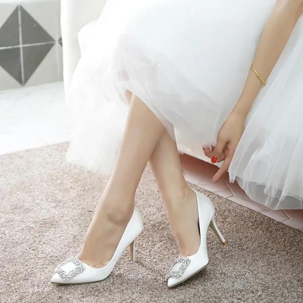Sjarmerende Elfenben Brudesko 2020 Satin Rhinestone 9 cm Stiletthæler Spisse Bryllup Pumps