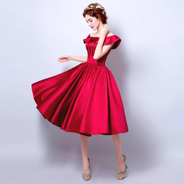 Modest / Simple Burgundy Prom Dresses 2018 A-Line / Princess Off-The-Shoulder Backless Sleeveless Tea-length Formal Dresses