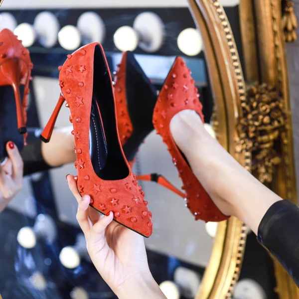 Chic / Belle Rouge Soirée Escarpins 2020 Étoile Rivet 10 cm Talons Aiguilles À Bout Pointu Escarpins
