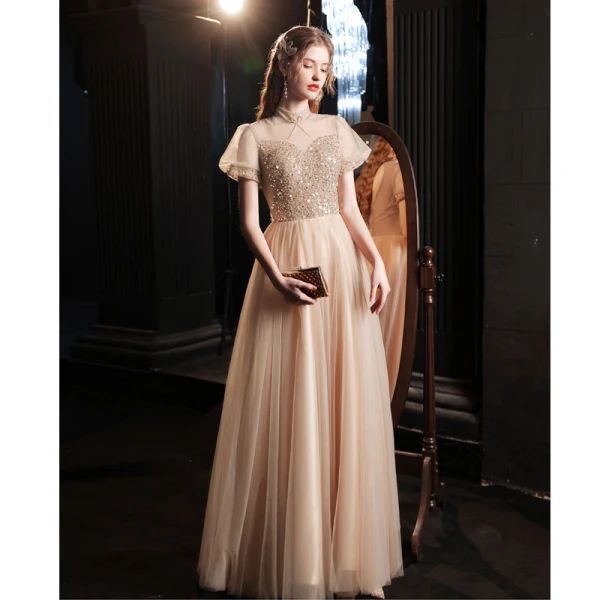 Charmant Doré Étoile Paillettes Robe De Bal 2021 Princesse Col Haut Perlage Manches Courtes Dos Nu Noeud Longue Promo Robe De Ceremonie