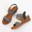 Fashion Gold Street Wear Ankle Strap Womens Sandals 2021 5 cm Wedges Open / Peep Toe Sandals