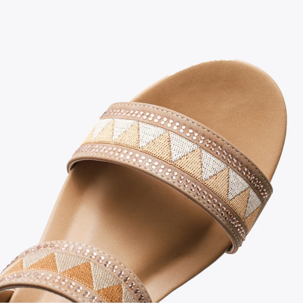 Bohemia Beige Rhinestone Street Wear Holiday Womens Sandals 2021 5 cm Wedges Open / Peep Toe Sandals