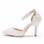 Charmant Blanche Perle En Dentelle Fleur Chaussure De Mariée 2021 Bride Cheville 7 cm Talons Aiguilles À Bout Pointu Mariage Talons Hauts