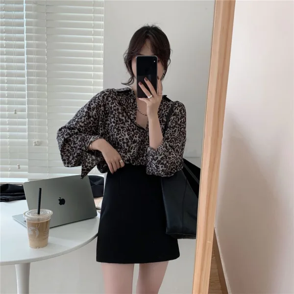 Mote Kaffe Løs Gateklær Leopard Bluser 2021 Chiffon V-Hals Langermede Kvinners Topper Bluser