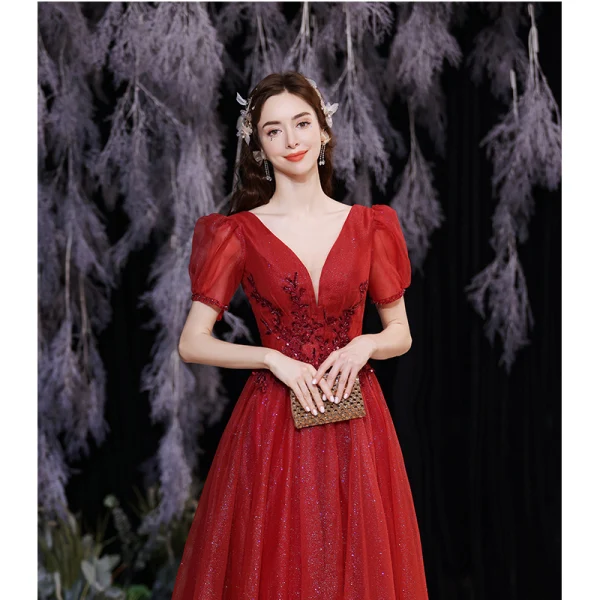 Charming Burgundy Glitter Evening Dresses 2021 A-Line / Princess V-Neck Beading Sequins Short Sleeve Backless Floor-Length / Long Formal Dresses
