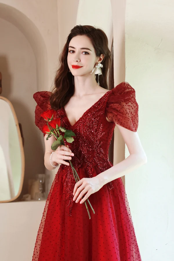 Elegant Burgundy Lace Flower Prom Dresses 2021 A-Line / Princess V-Neck Beading Pearl Cap Sleeves Backless Floor-Length / Long Formal Dresses