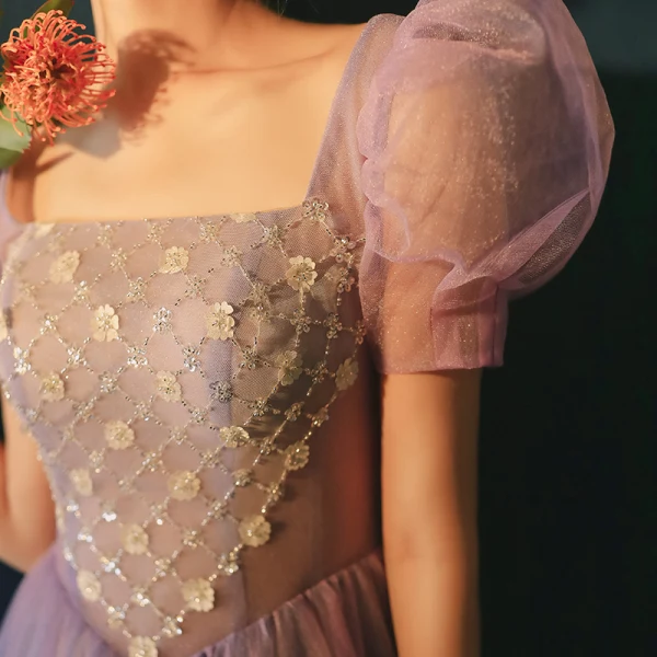 Vintage Violett Ballkleider 2021 A Linie Eckiger Ausschnitt Perlenstickerei Kurze Ärmel Rückenfreies Lange Ball Festliche Kleider