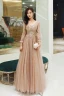 Eleganta Champagne Aftonklänningar 2020 Prinsessa V-Hals Beading Stjärna Paljetter Spets Blomma Långärmad Halterneck Långa Formella Klänningar