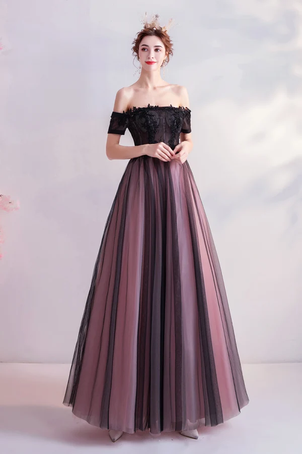 Charming Black Prom Dresses 2020 A-Line / Princess Off-The-Shoulder Crystal Lace Flower Short Sleeve Backless Floor-Length / Long Formal Dresses