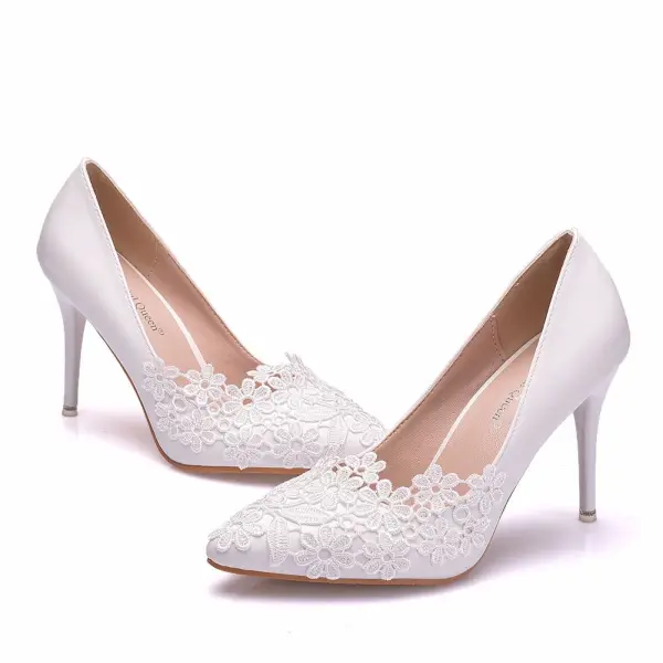 Affordable White Wedding Pumps 2020 Lace Flower 9 cm Stiletto Heels Pointed Toe Womens Shoes