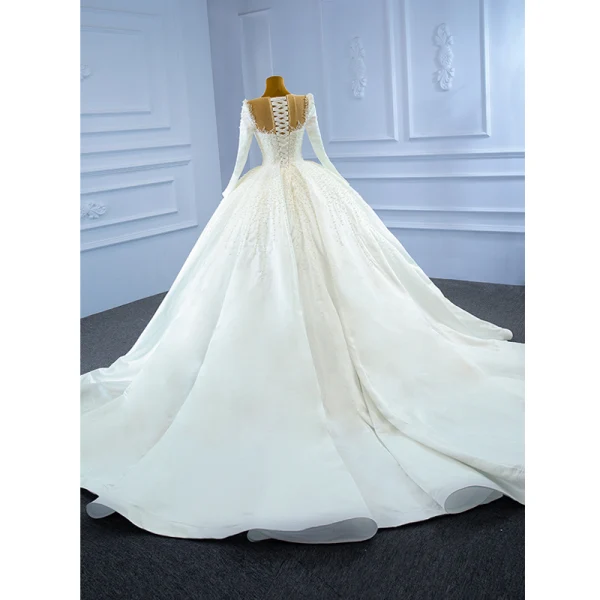 High-end Elegant Ivory Pearl Satin Wedding Dresses 2021 Ball Gown Beading Scoop Neck Long Sleeve Cathedral Train Wedding