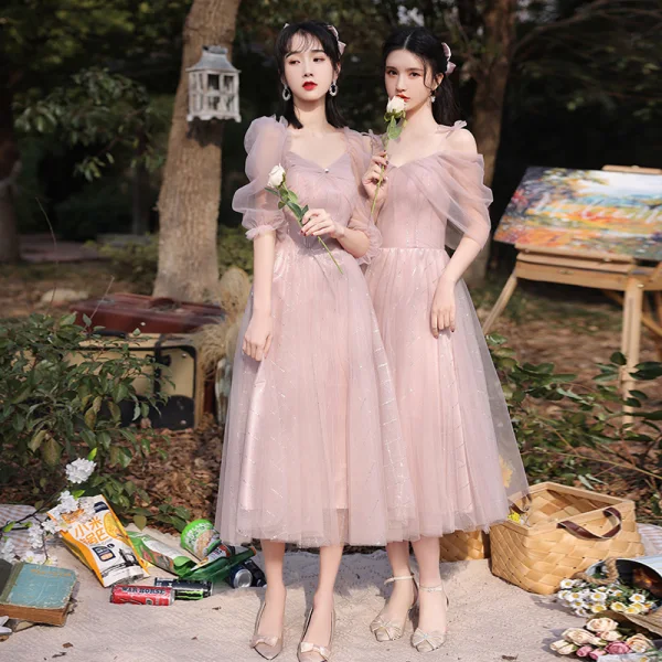 Modest Simple Blushing Pink Bridesmaid Dresses 2021 A-Line Princess V-Neck Short Sleeve Modest Simple Blushing Pink Bridesmaid Dresses 2021 A-Line Princess V-Neck Short Sleeve
