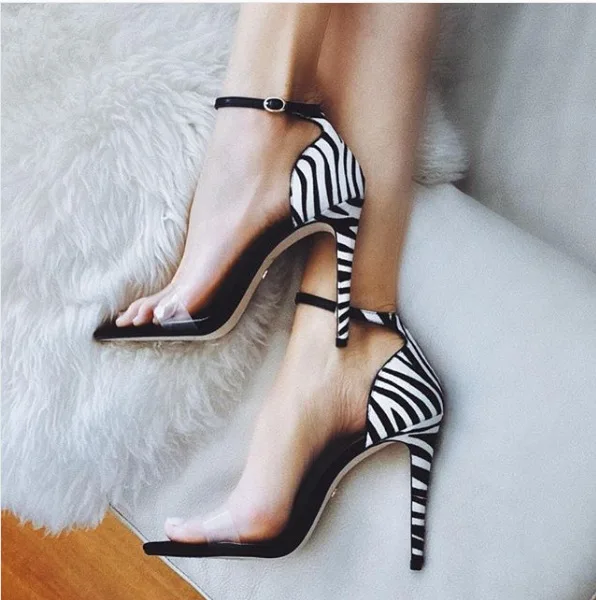 Charmant Schwarz Cocktail Zebramuster Sandalen Damen 2020 11 cm Stilettos Peeptoes Sandaletten