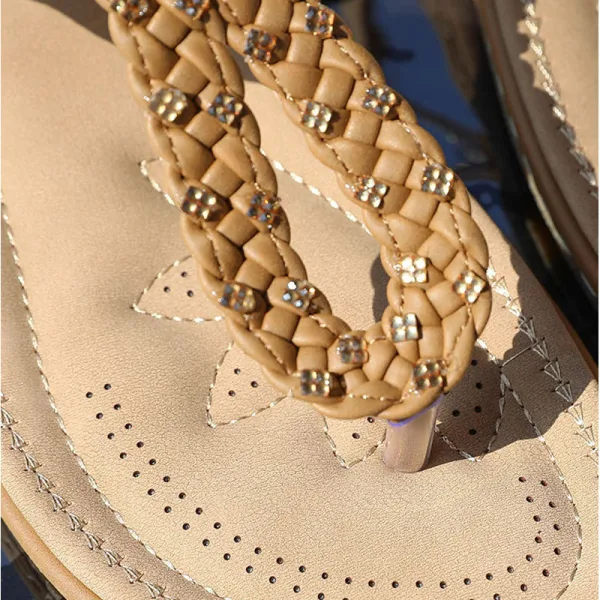 Piękne Czarne Plaża Płaskie Pantofle & Klapki 2020 Rhinestone Peep Toe Buty Damskie