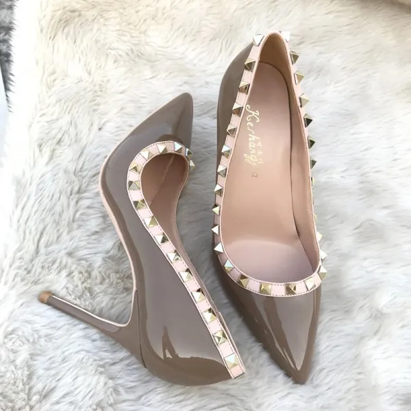 Schöne Schwarz Abend Pumps 2020 Niet Lackleder 10 cm Stilettos Spitzschuh Pumps