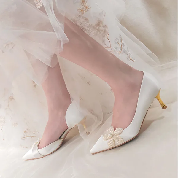 Elegant Ivory Wedding Shoes 2020 Leather Pearl Flower 5 cm Stiletto Heels Pointed Toe Wedding Pumps