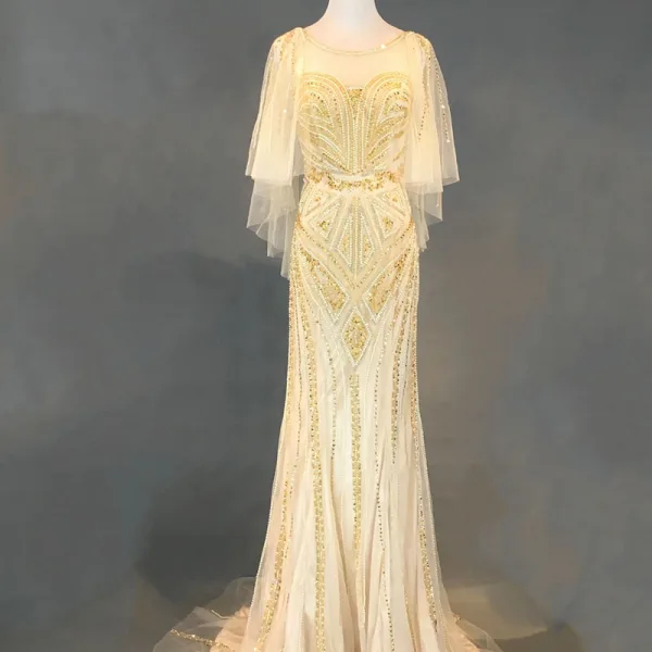Luxe Ivoire Robe De Soirée 2018 Trompette / Sirène Perlage Perle Faux Diamant Paillettes Encolure Dégagée Dos Nu 3/4 Manches Train De Balayage Robe De Ceremonie